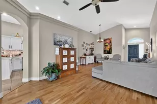1747 Wood Brook St, Tarpon Springs, FL 34689 - Photo 9