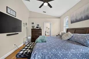 1747 Wood Brook St, Tarpon Springs, FL 34689 - Photo 17