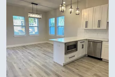1039 53rd Avenue N, Saint Petersburg, FL 33703 - Photo 3