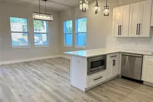 1039 53rd Ave N, Saint Petersburg, FL 33703 - Photo 3