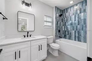 1039 53rd Ave N, Saint Petersburg, FL 33703 - Photo 5