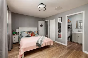 1220 56th Ave N, Saint Petersburg, FL 33703 - Photo 17