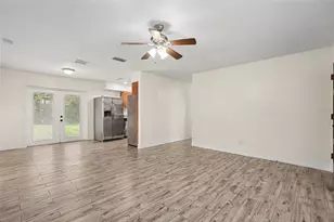 5328 Lantana St, Zephyrhills, FL 33542 - Photo 7