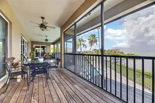 903 Capriccio Ln, Apollo Beach, FL 33572 - Photo 17