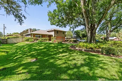 723 Royal Glen Drive, Lakeland, FL 33813 - Photo 3