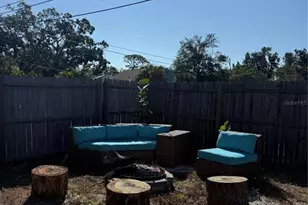 145 NE Lincoln Cir N, Saint Petersburg, FL 33702 - Photo 27