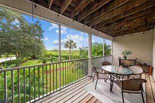 38 Seagrape Cir, Clearwater, FL 33759 - Photo 3