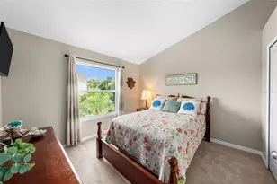 38 Seagrape Cir, Clearwater, FL 33759 - Photo 27