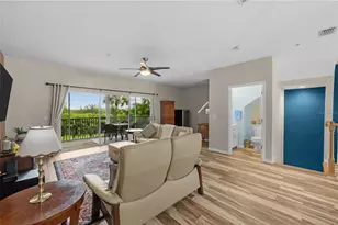 38 Seagrape Cir, Clearwater, FL 33759 - Photo 11