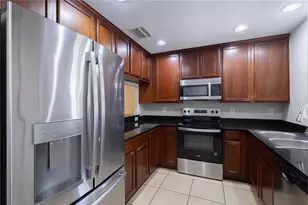 10956 Brickside Ct, Riverview, FL 33579 - Photo 9
