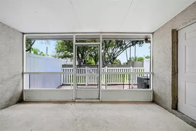 10106 Belleville Place, Tampa, FL 33624 - Photo 21
