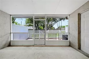 10106 Belleville Pl, Tampa, FL 33624 - Photo 21