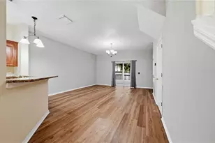 10106 Belleville Pl, Tampa, FL 33624 - Photo 7