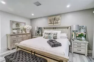 16212 W Course Dr, Tampa, FL 33624 - Photo 29