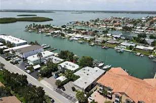 12175 3rd St E, Treasure Island, FL 33706 - Photo 21