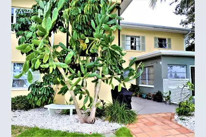 12175 3rd Street E #2, Treasure Island, FL 33706 - Photo 3