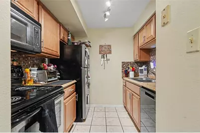 14203 Shadow Moss Lane #102, Tampa, FL 33613 - Photo 9