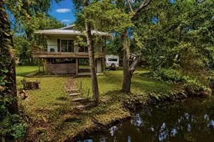 707 George St S, Tarpon Springs, FL 34688 - Photo 21
