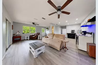 707 George Street S, Tarpon Springs, FL 34688 - Photo 39
