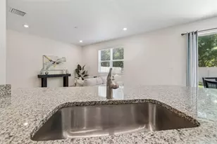 7612 Sunshine Bridge Ave, Gibsonton, FL 33534 - Photo 21