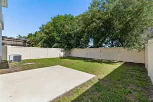 7612 Sunshine Bridge Ave, Gibsonton, FL 33534 - Photo 41