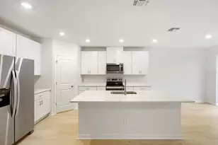 7637 Satterfield Ter, Parrish, FL 34219 - Photo 9