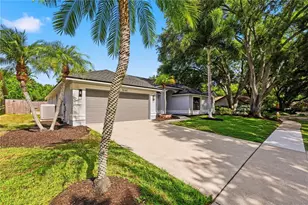 3040 Windridge Oaks Dr, Palm Harbor, FL 34684 - Photo 3