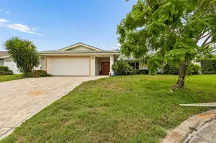 1473 50th Ave NE, Saint Petersburg, FL 33703 - Photo 5