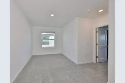 379 Mangrove Shade Circle, Apollo Beach, FL 33572 - Photo 9
