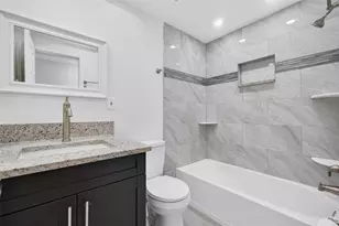 8700 58th Ln N, Pinellas Park, FL 33782 - Photo 17