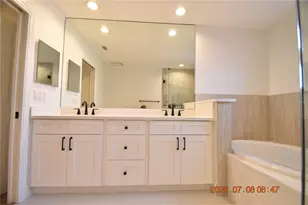 1138 Shipwatch Cir, Tampa, FL 33602 - Photo 35