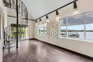 18200 Cypress Cove Ln, Lutz, FL 33549 - Photo 13