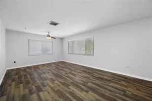 3259 Parkway Pl, Palm Harbor, FL 34684 - Photo 15
