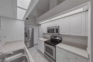 6232 Huntington Dr, Zephyrhills, FL 33542 - Photo 23