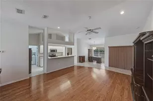 6232 Huntington Dr, Zephyrhills, FL 33542 - Photo 13
