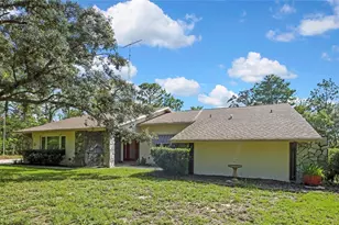 12 Mayflower Ct E, Homosassa, FL 34446 - Photo 3