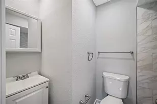 501 St Michaels Way, Tarpon Springs, FL 34689 - Photo 11