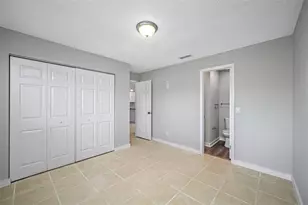 501 St Michaels Way, Tarpon Springs, FL 34689 - Photo 9