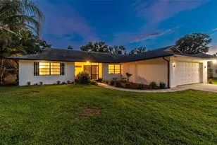 22408 Shoreside Dr, Land O Lakes, FL 34639 - Photo 5