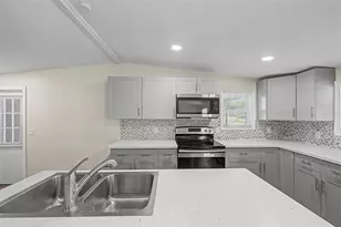 7338 1st Loop Ave, Brooksville, FL 34613 - Photo 23