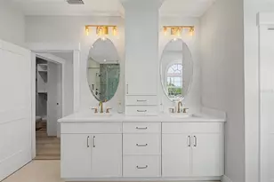 110 S Arrawana Ave, Tampa, FL 33609 - Photo 27