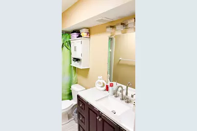 11001 N Armenia Avenue, Tampa, FL 33612 - Photo 23