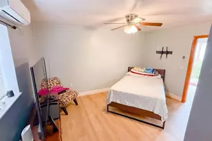 11001 N Armenia Ave, Tampa, FL 33612 - Photo 43