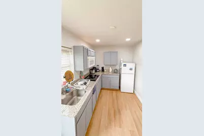 11001 N Armenia Avenue, Tampa, FL 33612 - Photo 37