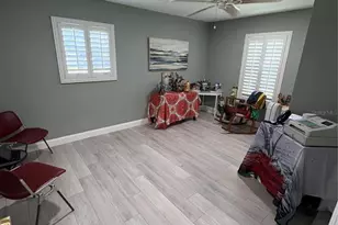 11001 N Armenia Ave, Tampa, FL 33612 - Photo 35
