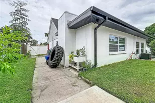 8407 Quartz Pl, Tampa, FL 33615 - Photo 61
