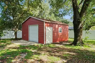 410 NE 12th Ave, Mulberry, FL 33860 - Photo 21