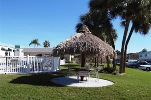 5357 81st St N, Saint Petersburg, FL 33709 - Photo 5