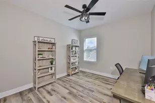 7912 Hampton Lake Dr, Tampa, FL 33647 - Photo 25