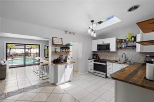 1307 Baltimore Dr, Orlando, FL 32810 - Photo 13